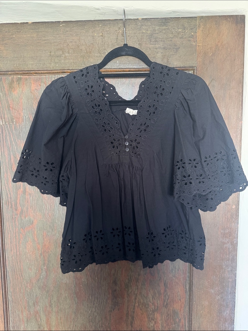 Studio West Black Eyelet V-Neck Puff Sleeve Blouse